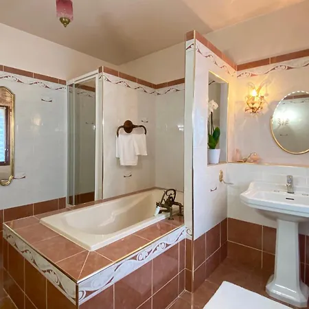 La Buissonnière Couette-café